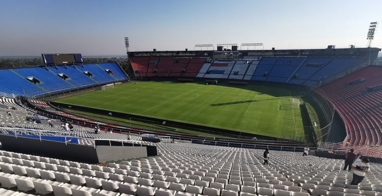 Qualificazioni mondiali: Paraguay contro Colombia