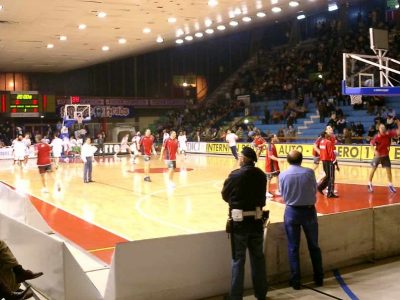 Basket, Serie A: scontro tra Reggiana e Virtus Bologna