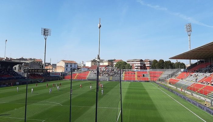 Serie B: la Cremonese ospita il Como